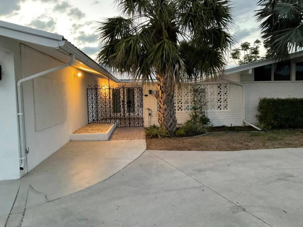 Punta Gorda Getaway - Close To The Airport And Downtown Villa Exterior photo